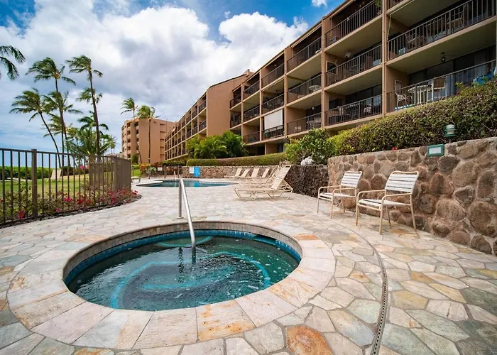 Stunning Maui Direct Ocean Front On The Beach, Walk To Beach From Condo, Watch Turtles, Whales, Ac In All Rooms Ocean View Pool And Spa